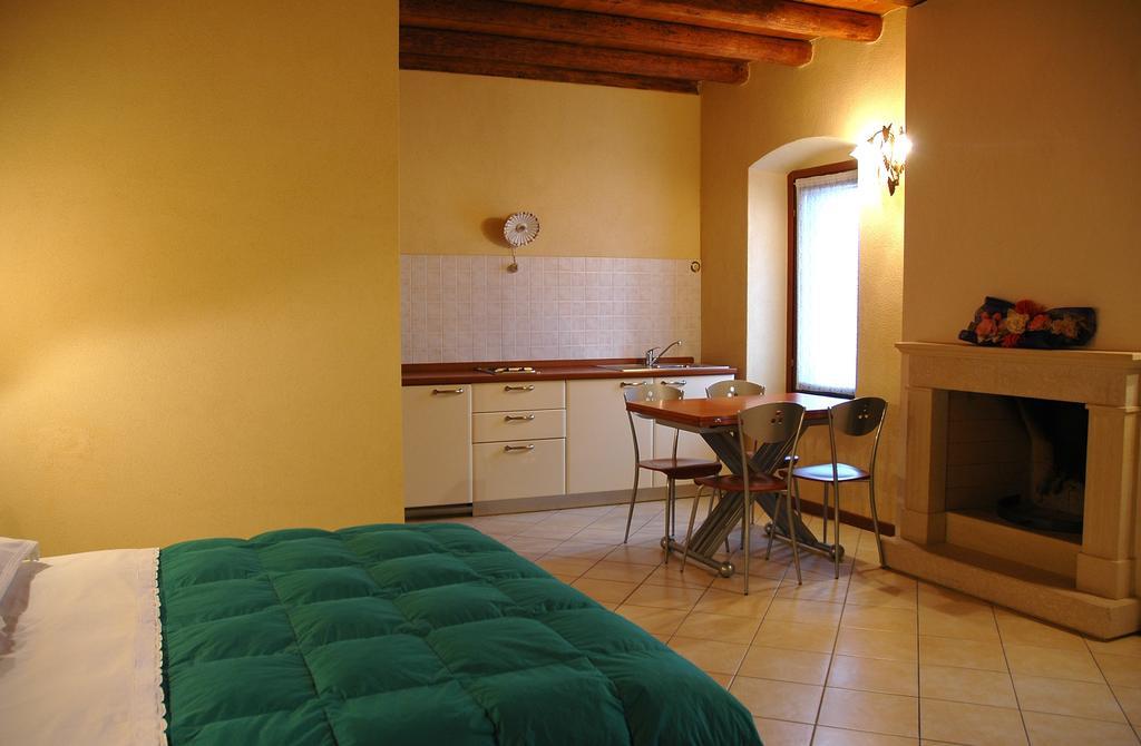 Agriturismo Le Mura Del Gherlo Villa Valeggio sul Mincio Kültér fotó